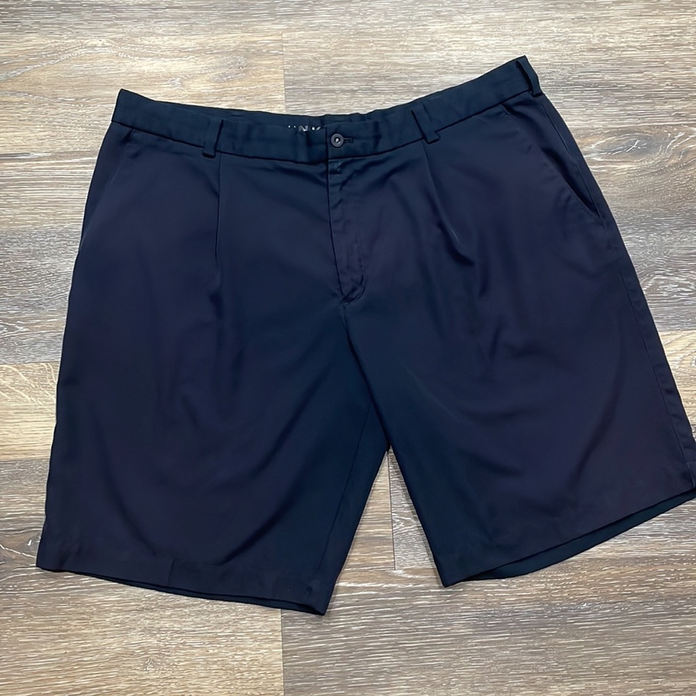 Nike Golf Shorts Dark Blue Size 40